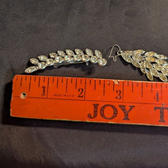 Rhinestone Silver Leaf Earrings & Matching Brooch Set  Bold Sparkly Style For Al - Picture 4 of 6